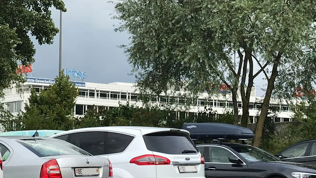 东莞市鸿发货架有限公司
